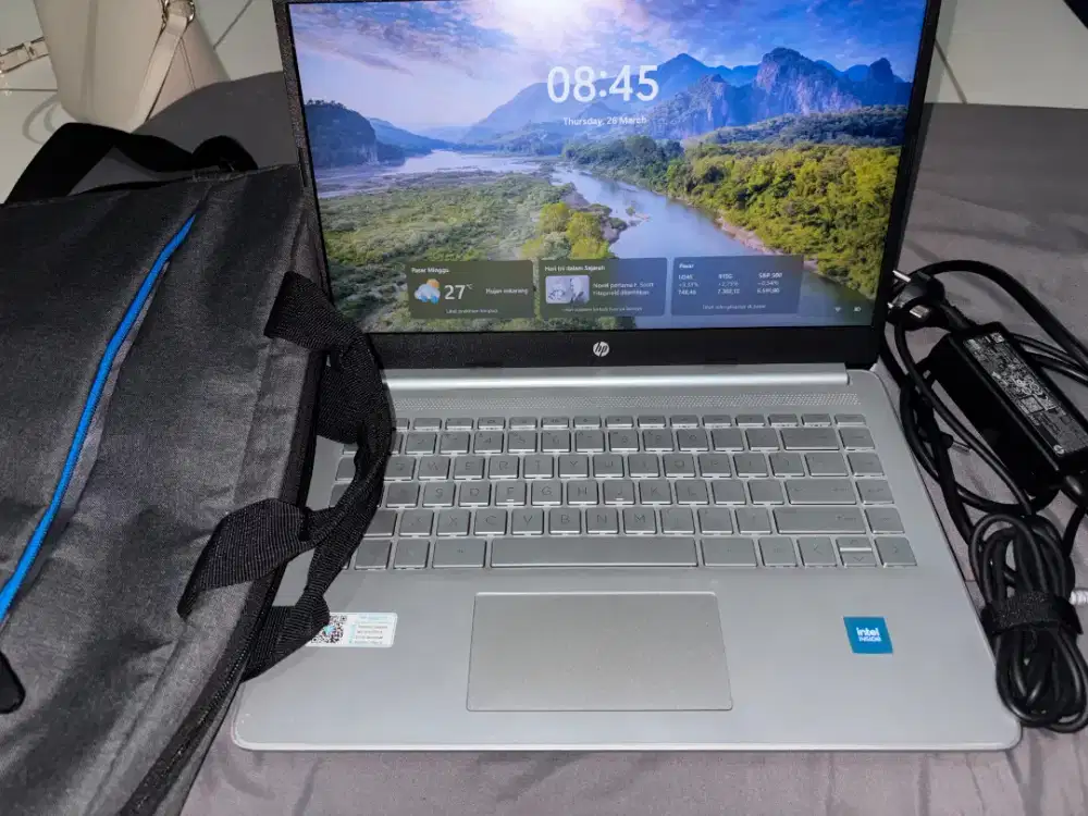 Laptop HP 14s DQ3110tu