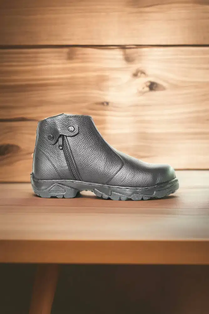 Terjamin Sepadan Sepatu safety industrial grade Ngoro