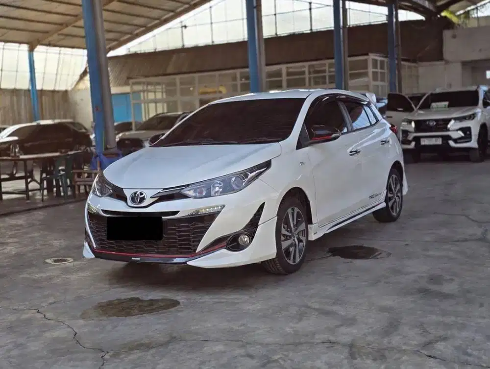 (TDP 25 JUTA) Toyota Yaris 1.5 TRD CVT 2019