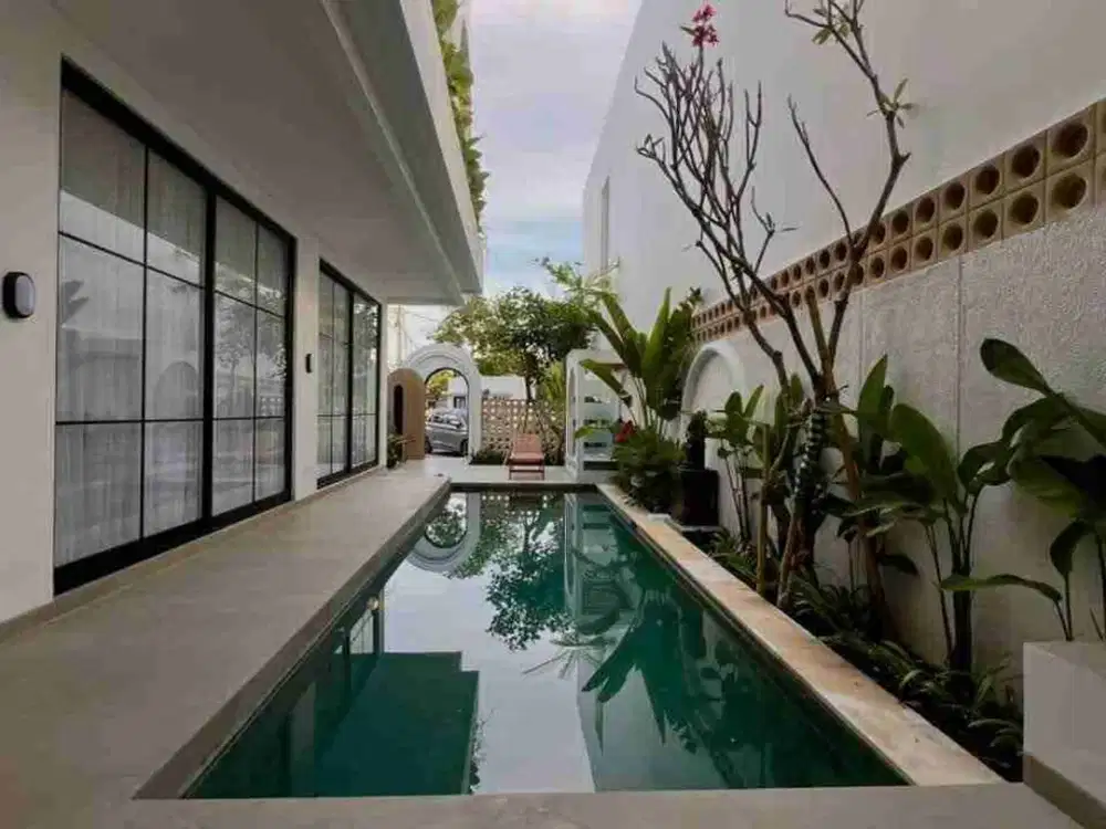 Villa Baru bergaya santorini dijual di Canggu Kuta utara Bali - Thumbnail 2