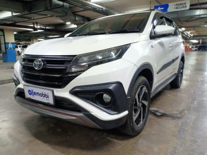 DP RENDAH - Toyota Rush 1.5 TRD Sportivo Bensin-AT 2018 SUMH