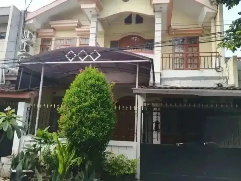 RUMAH MEWAH STRATEGIS  KOMPLEK BILLYMOON PONDOK KELAPA DUREN SAWIT