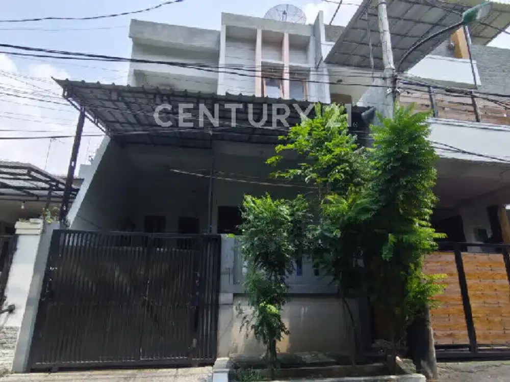 Rumah Dua Lantai Dijual Cepat  Gading Mas Timur