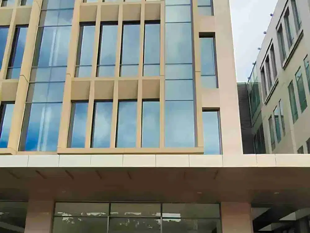 Dijual Ruko Rukan Baru 4 Lantai, Hadap Jalan Raya North Point, Navapark BSD City Tangerang