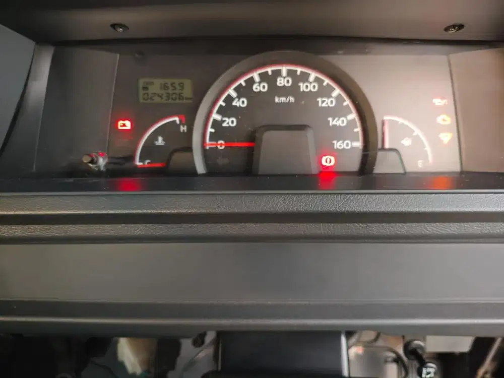 Mitsubishi Colt L300 2023 (Pemakaian 2024) – Siap Kerja!