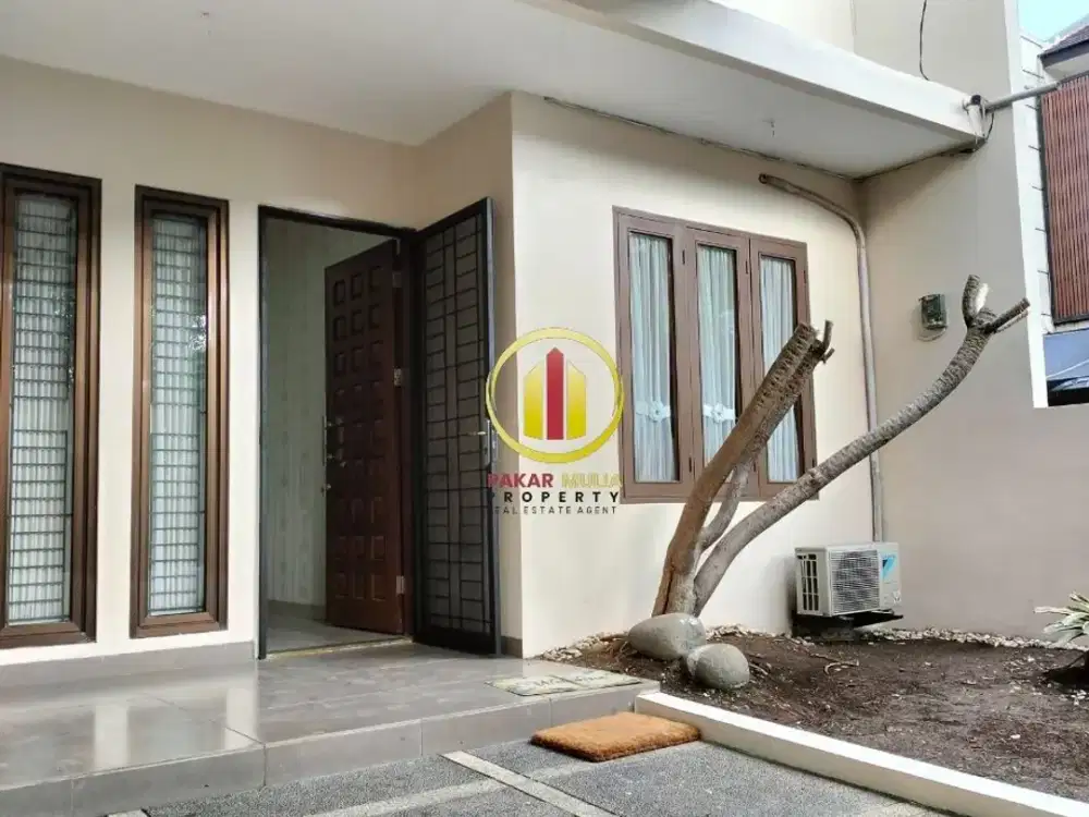 Rumah Bagus Minimalis Dalam Cluster Batununggal Indah