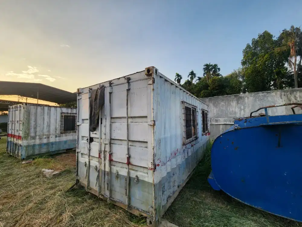 Dijual kontener ukuran 20 feet