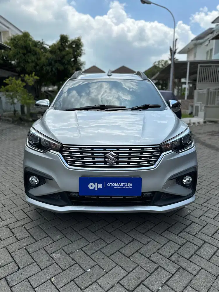 SUZUKI 2019 ERTIGA GX 1.4 M/T SILVER MURAH OTOMART 286 KENJERAN