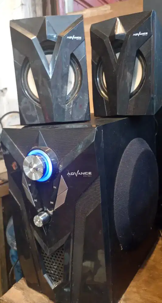Sound speker advance blototh