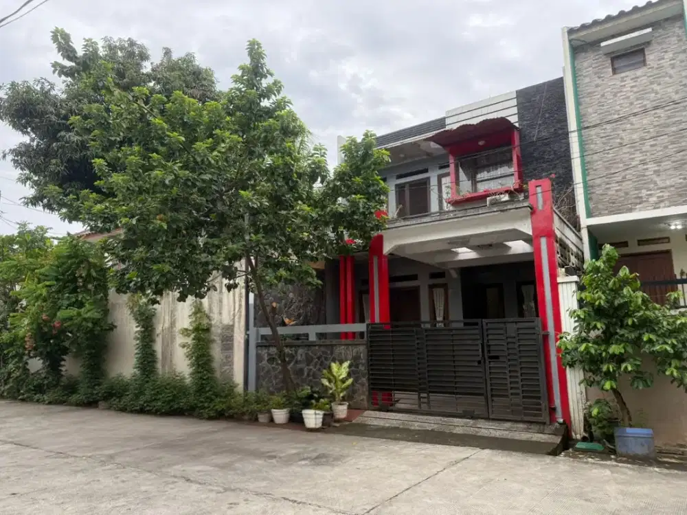 Rumah Komplek Billy Moon 2lt luas 117m Duren Sawit Jakarta Timur