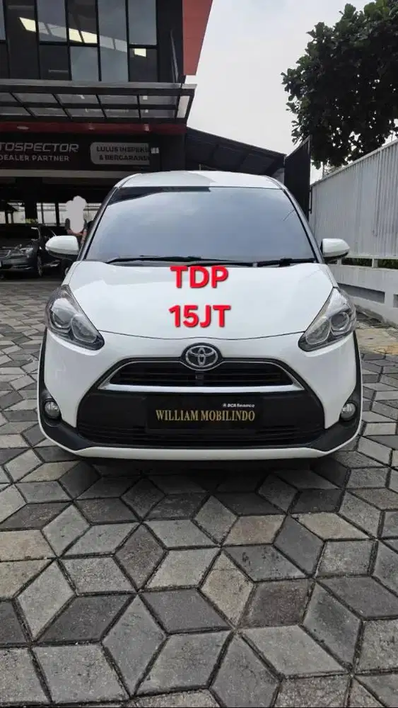 Toyota Sienta V Matic Tahun 2017 Kondisi Mulus Terawat Istimewa