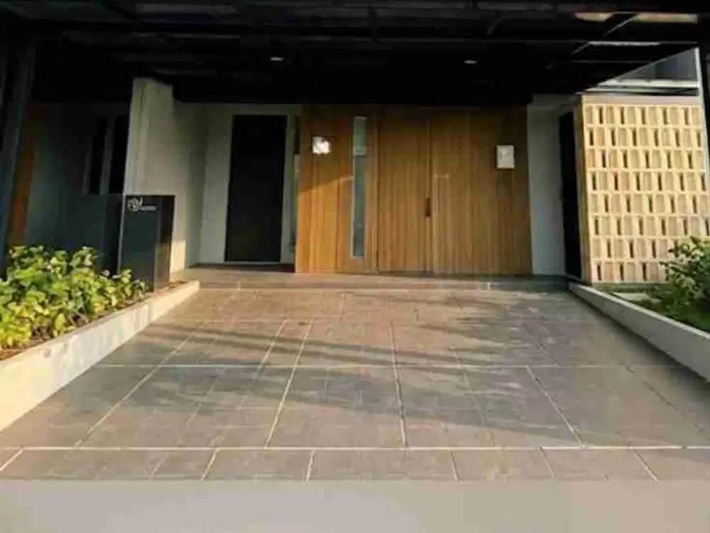 Disewa rumah 3 lt Jakarta Garden City