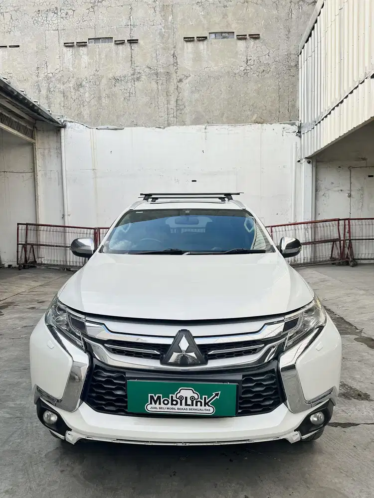 SUPER MURAH, DP BISA 5 JT, MITSUBISHI PAJERO SPORT DAKAR 4x2 AT 2016
