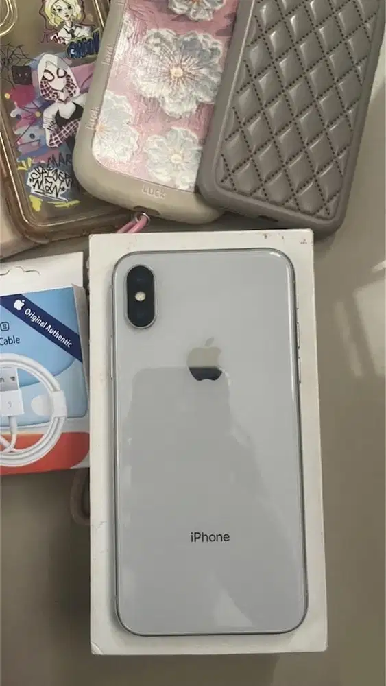 IPHONE X 64 gb INTER