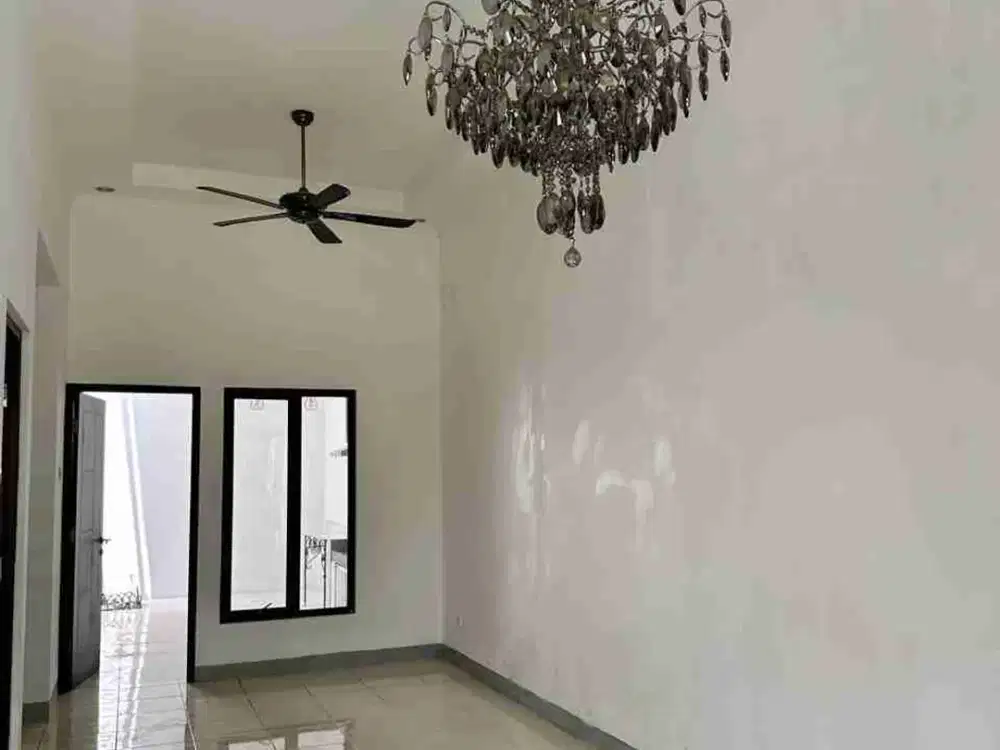 Dijual cepat Rumah di Cluster Ebony Harapan Indah Bekasi
