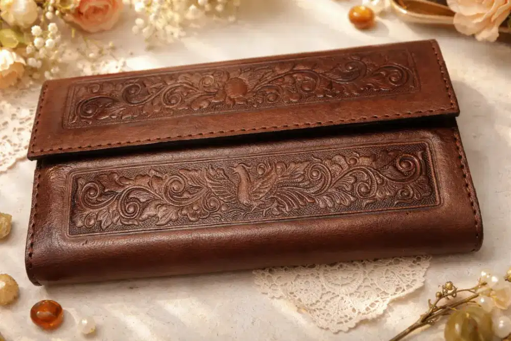 Dompet Wanita Kulit Sapi Asli Wastra