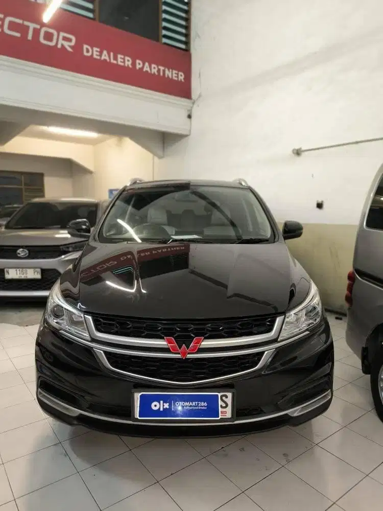 WULING 2022 CORTEZ T LUX 1.5 A/T TURBO HITAM OTOMART 286 KENJERAN