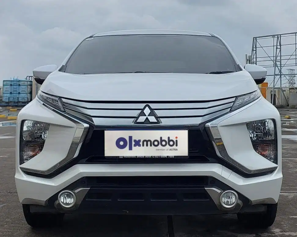 TDP 10JT, Mitsubishi Xpander 1.5 Sport Bensin-AT Putih 2021