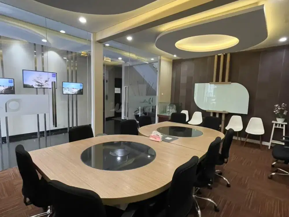 Kantor 3 Lantai Sudah Furnished Lengkap di Anggrek Loka BSD