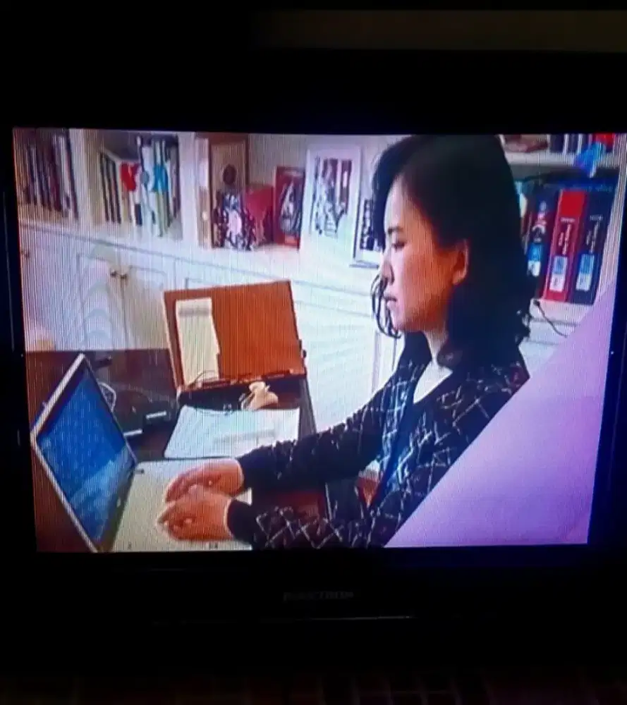 Jual tv POLYTRON 21 inc siap untuk d antar