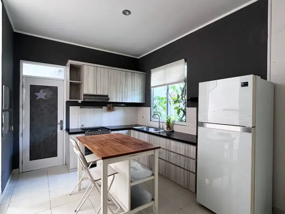 Rumah cakep full furnish di BSD Foresta Fresco aria