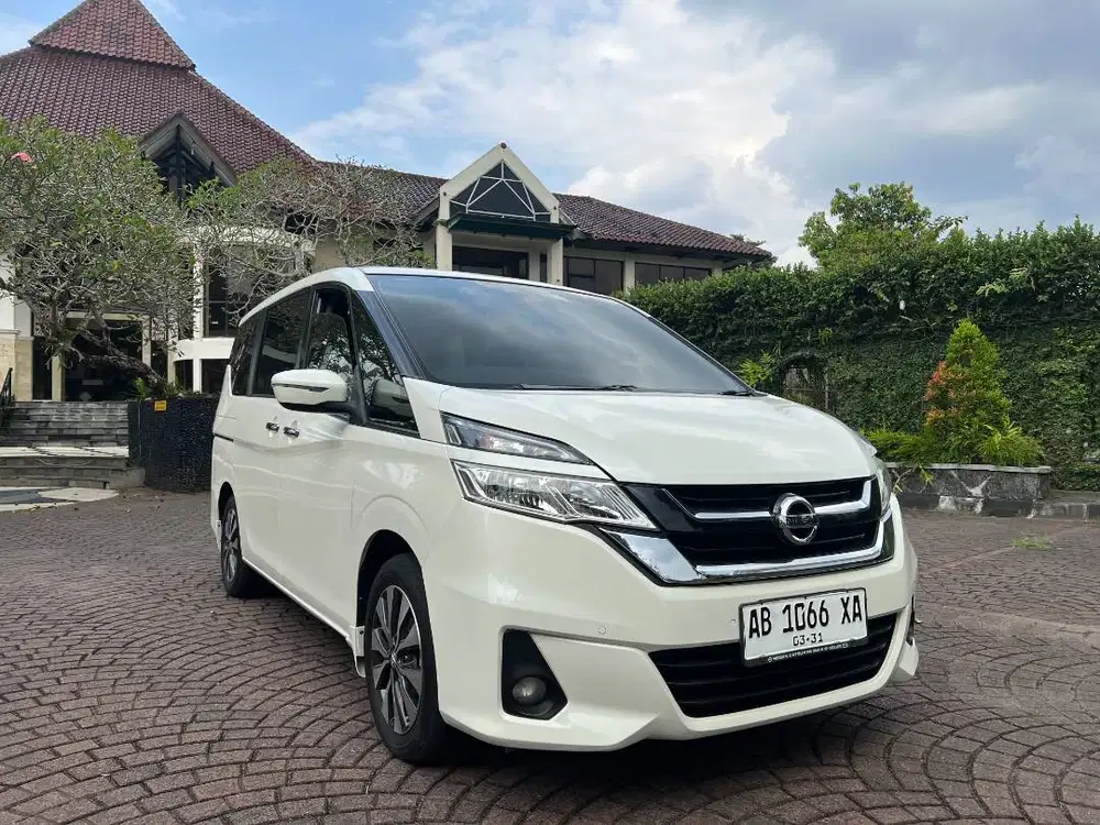 Nissan Serena  2.0 X Automatic 2019