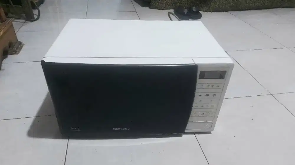 Microwave samsung ME731K
