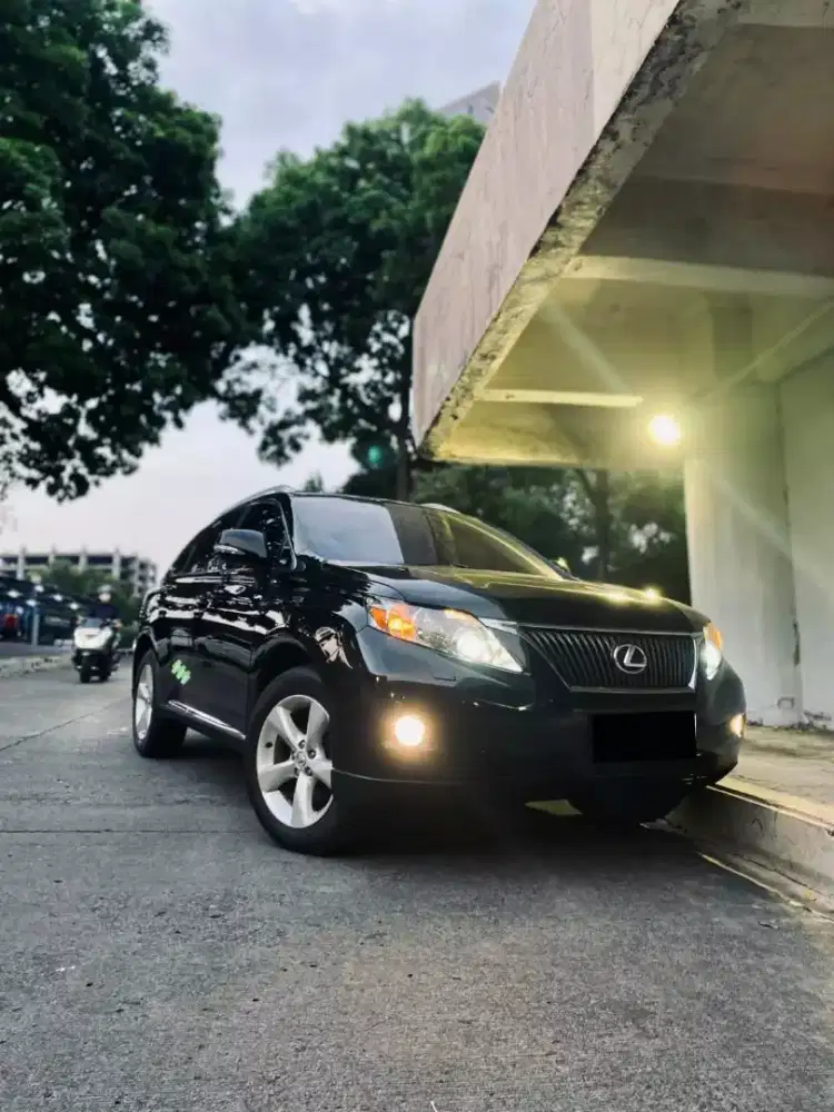 TOYOTA LEXUS RX 270 AT 2011 NEW MODEL