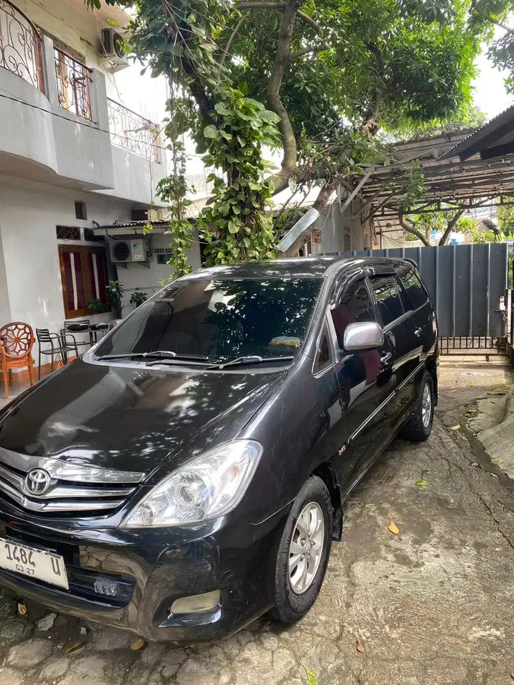 Toyota Kijang Innova 2011 Diesel