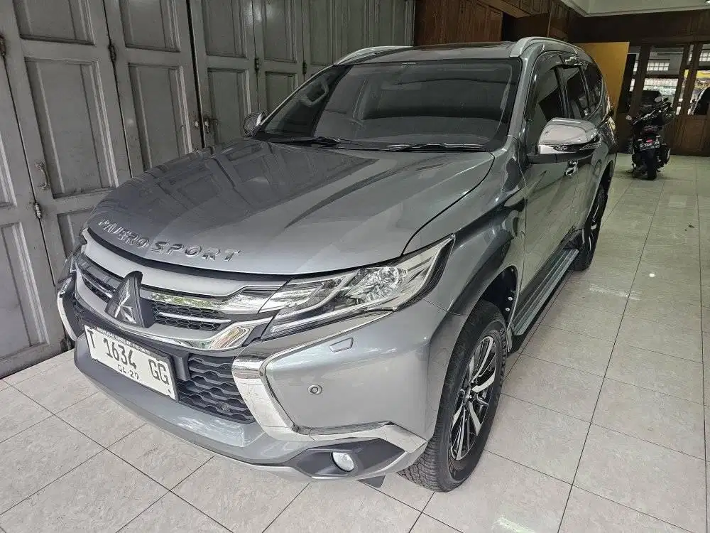 Mitsubishi Pajero Dakar at 2018 abu2 met, km 22 rb, full orsnl.