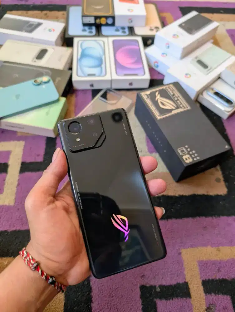 Asus ROG Phone 8 5G 12-256Gb