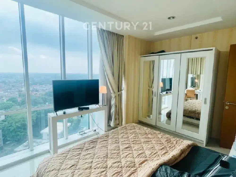 APARTEMEN WOODLAND PARK KALIBATA CORNER UNIT FULL FURNISHED