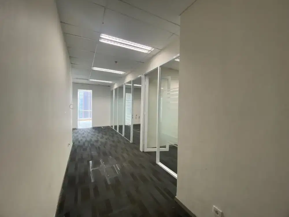 Kantor Tb Simatupang di Metropolitan Tower 420Sqm Fitted Lokasi Strategis