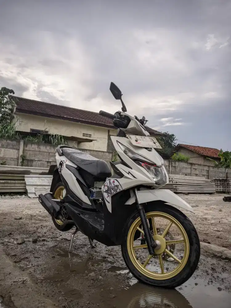 Honda beat tahun 2018