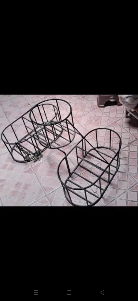 Di jual peralatan usaha  murah meriah pilih aja ada 12 foto barang