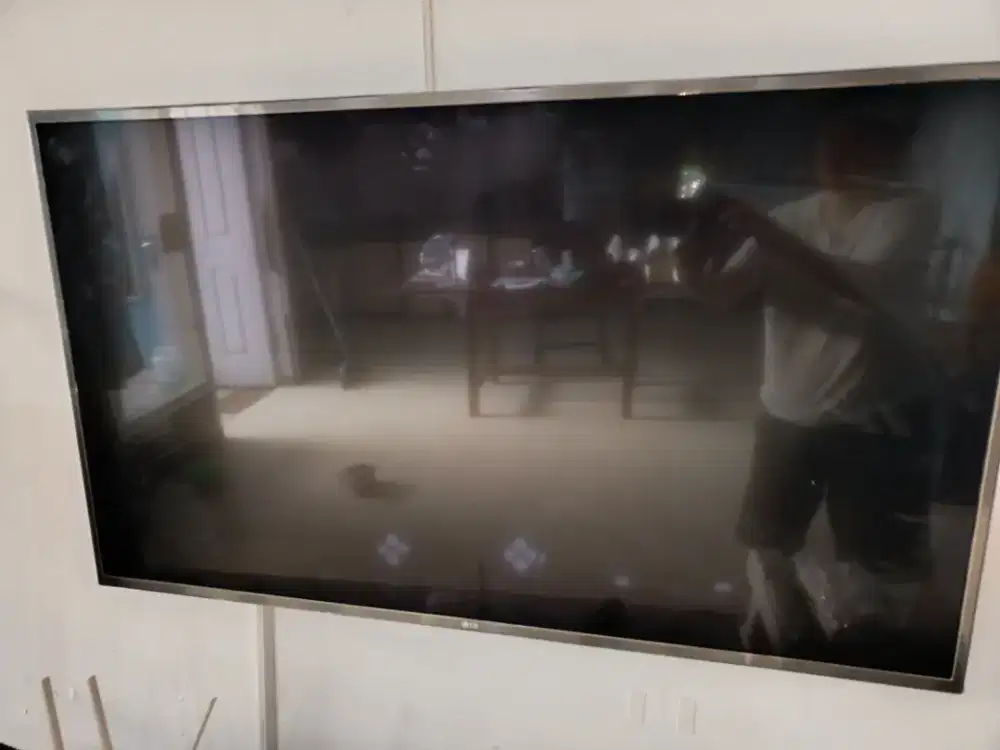 Dijual Smart TV LED LG 49