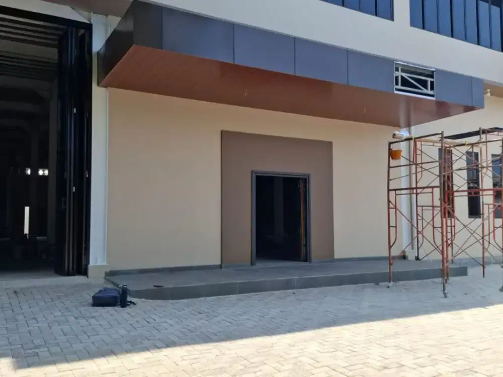 Gudang 2 Lantai Siap Operasi di Kalideres Jakarta Barat