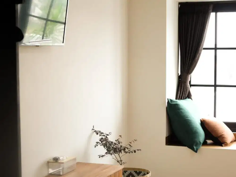 VILLA MEWAH Homestay FURNISHED Rumah Kolam Renang Pribadi Jl Damai Kaliurang Km 8 Jl Palagan Dekat UGM, Pogung, Condongcatur Concat Depok Sleman