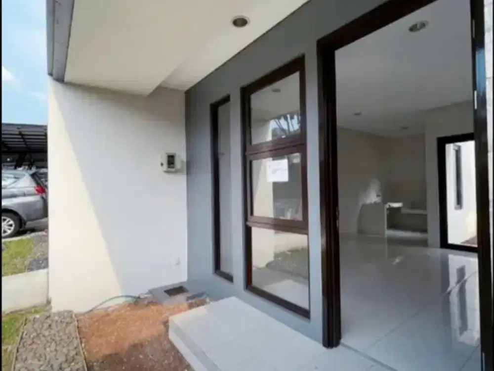 Rumah Standar Halaman & Fasum Luas Buenos park Delatinos BSD city