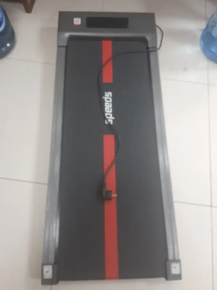 Walking Pad / Treadmill