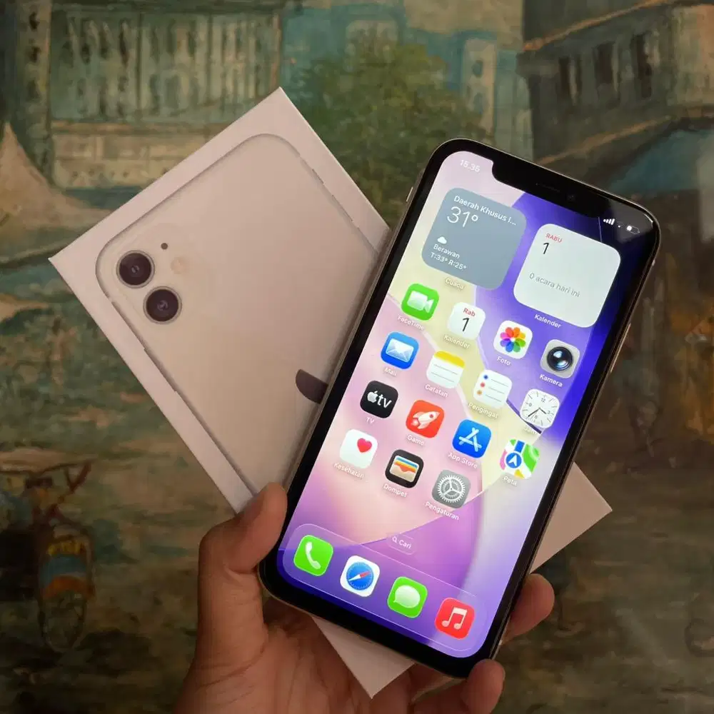 iPhone 11 64GB White. Fullshet Nominus