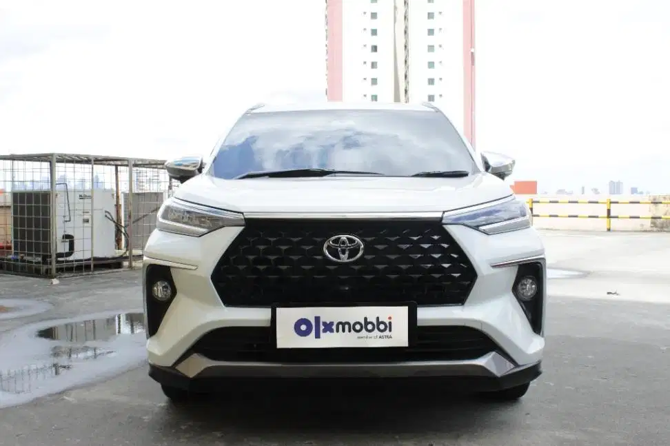 TDP 10JT, Toyota Avanza 1.5 New Veloz Q Bensin-AT Putih 2023