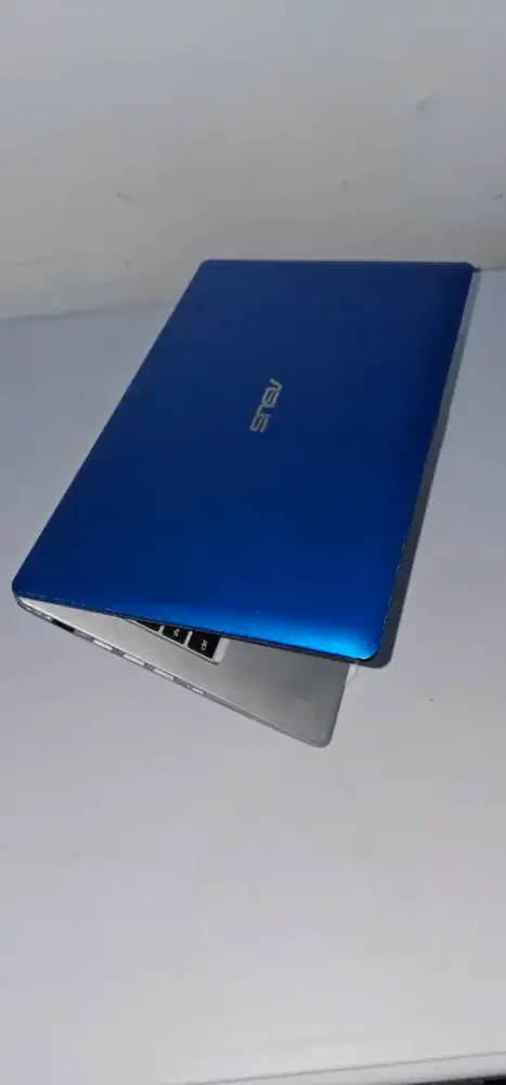 Notebook ASUS x201e 12inch Biru