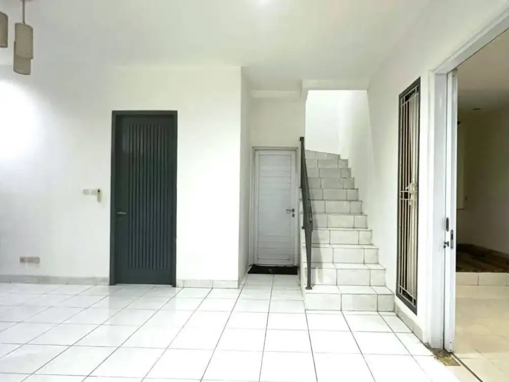 Rumah Mandiri layout Nyaman Lokasi Depan Nusa Loka Bsd City