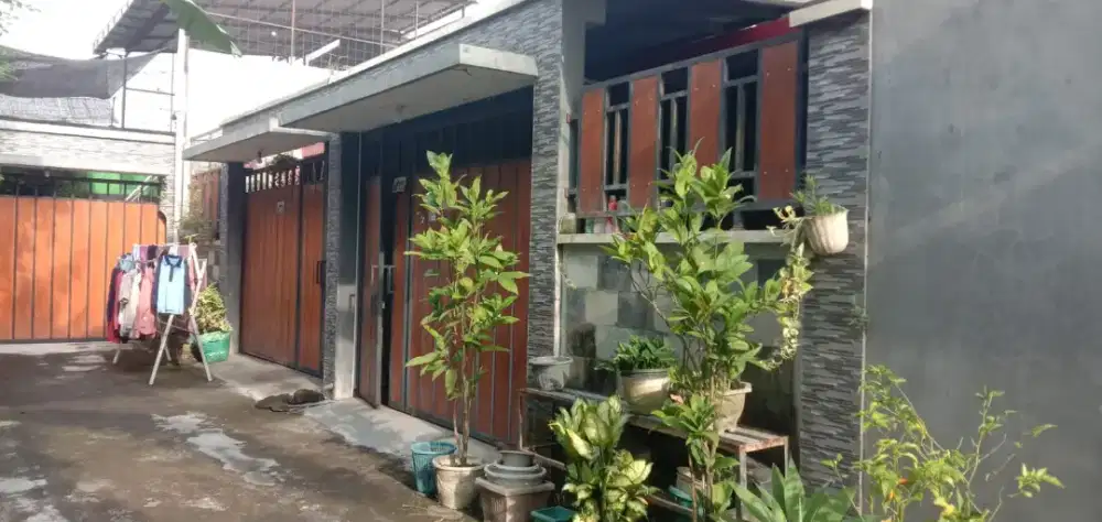 DIJUAL CEPAT - Rumah 2KT 2LT 1KM WIRUN MOJOLABAN