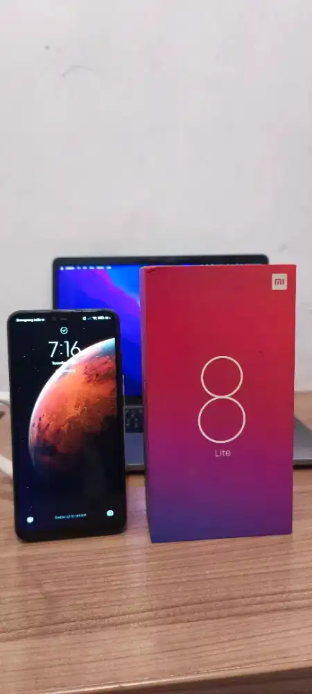 Xiaomi Mi 8 Lite