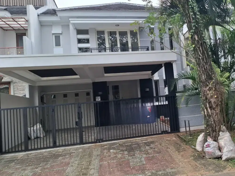 Rumah Semi Furnished Lokasi Boulevar Delatinos BSD city