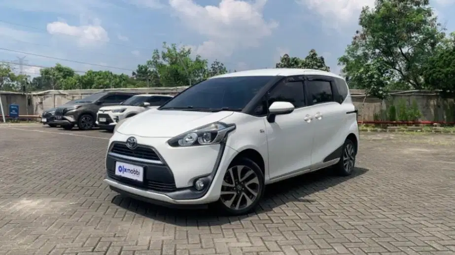 DP RENDAH Toyota Sienta 1.5 V Bensin-AT 2019 PFY