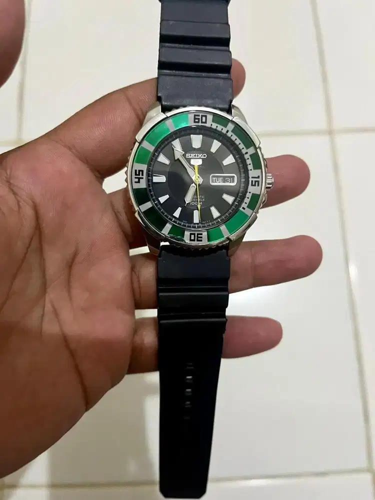 seiko five sport big size