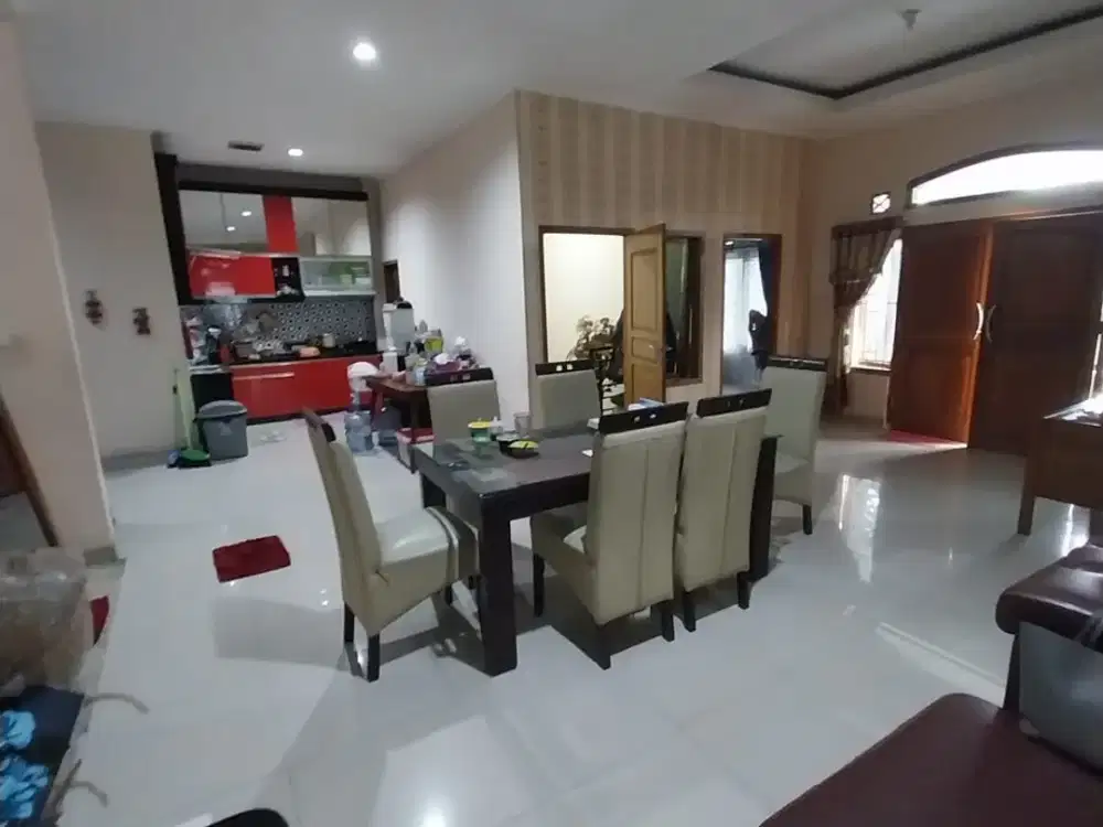 Jual Cepat Banting Harga Rumah di Jl Dewi Sartika Dekat Alun-Alun Bandung Cocok Buat Investasi